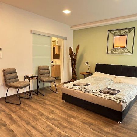 Alpok - Spirit Apartman Park Kőszeg Zewnętrze zdjęcie